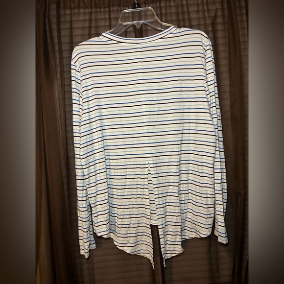 Addison Bay Striped Tie-Back Long Sleeve Top - Picture 6 of 7